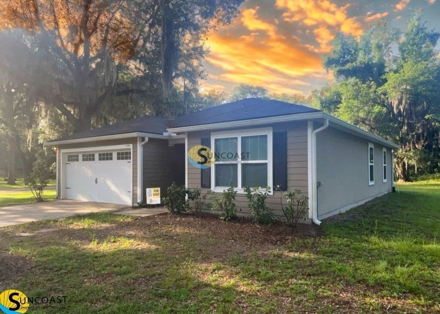 8106 Ocala Ave - Photo 2 of 25