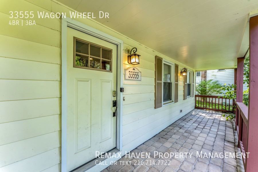 33555 Wagon Wheel Dr - Photo 3 of 38
