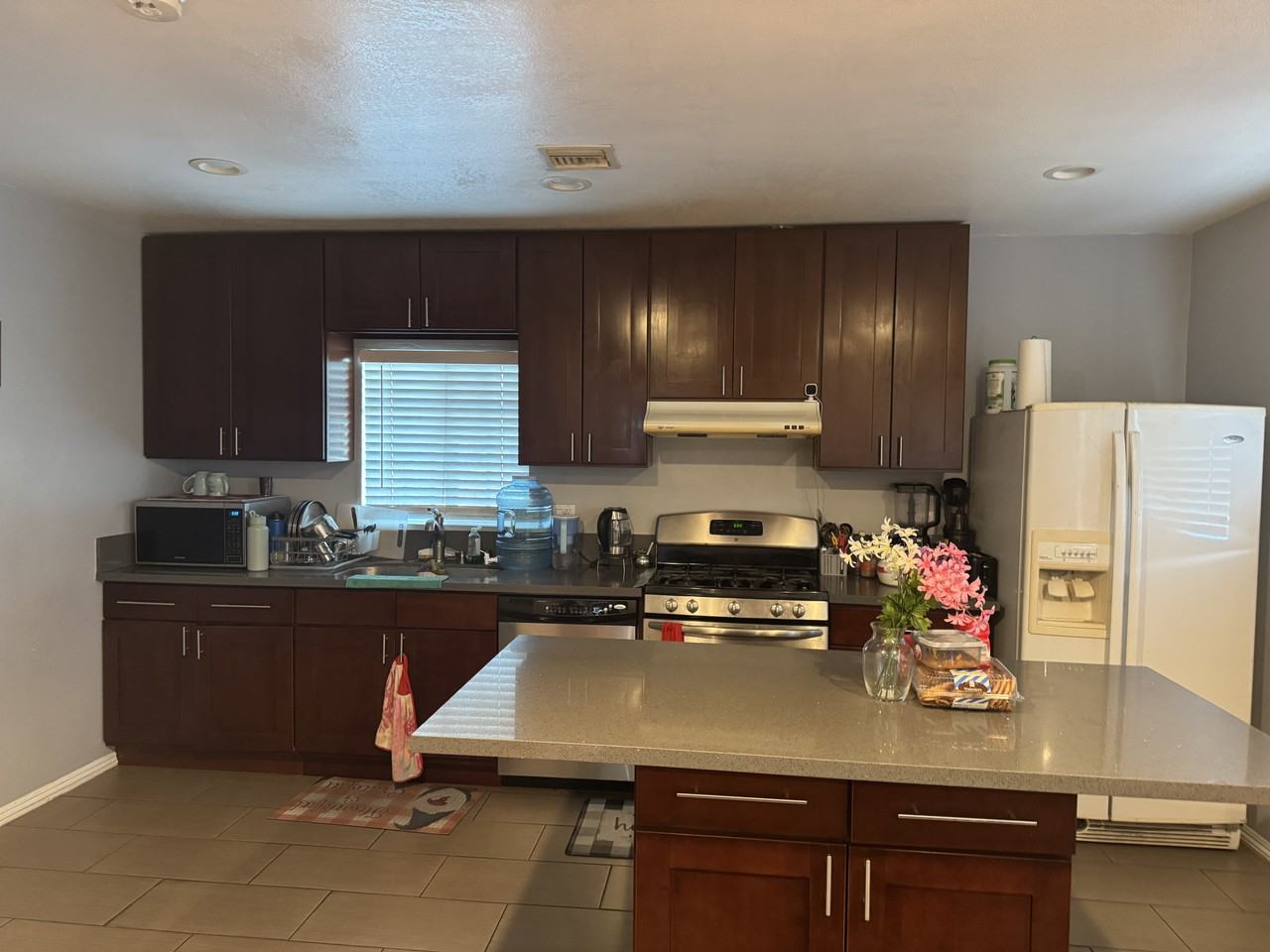 1221 W Mission Rd #NA - Photo 7 of 21