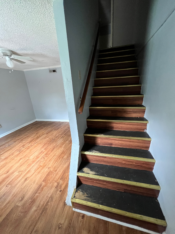 421 S Orleans St - Photo 3 of 6