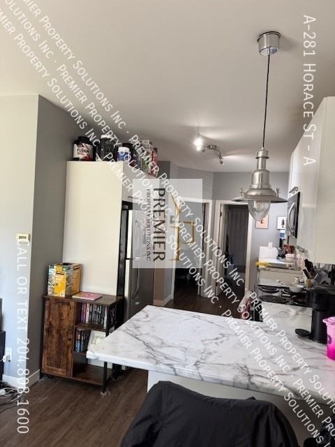 281 A-281 Horace St #A - Photo 3 of 4