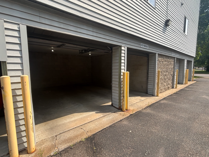 411 5th Ave S #103 - Photo 3 of 14