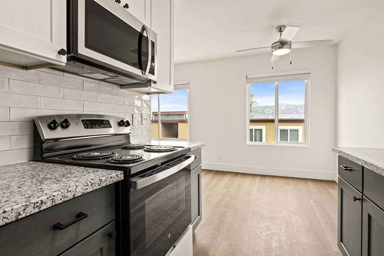 Terraza Hills - Photo 2 of 9