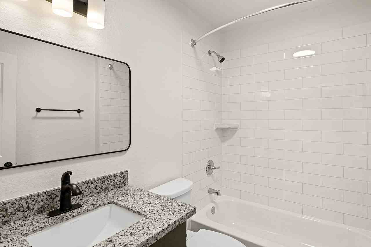 Terraza Hills - Photo 7 of 9