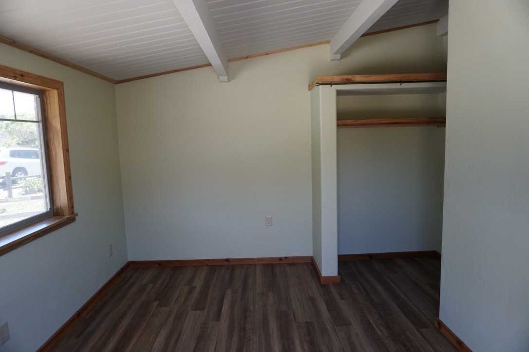141 Beverly Drive, Unit A - Photo 5 of 9