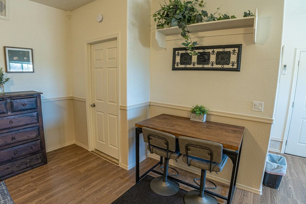 27102 East Lucia Drive, Unit G - Photo 3 of 15