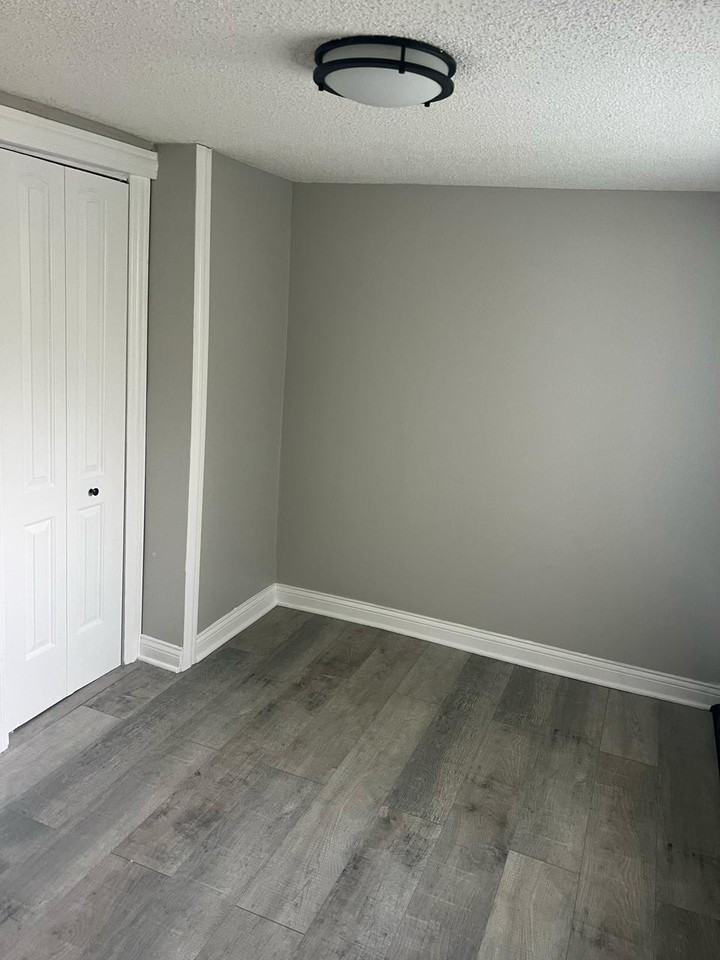 11415 South Elizabeth Street, Unit Garden - Photo 3 of 10