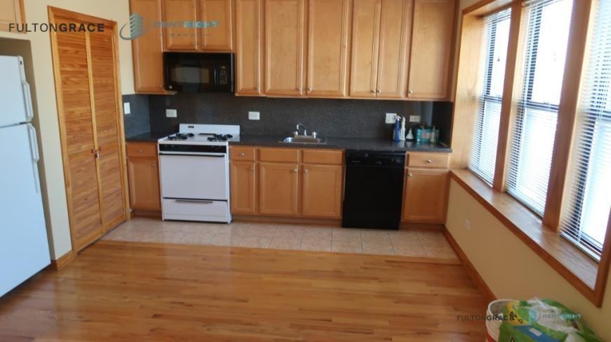 1400 North Ashland Avenue ## 02 - Photo 2 of 10