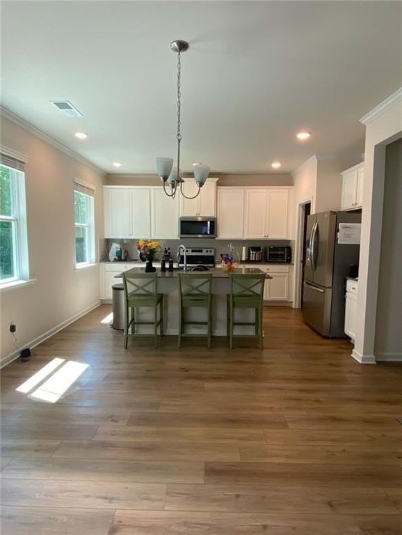 538 Hancock Dr Se - Photo 5 of 9