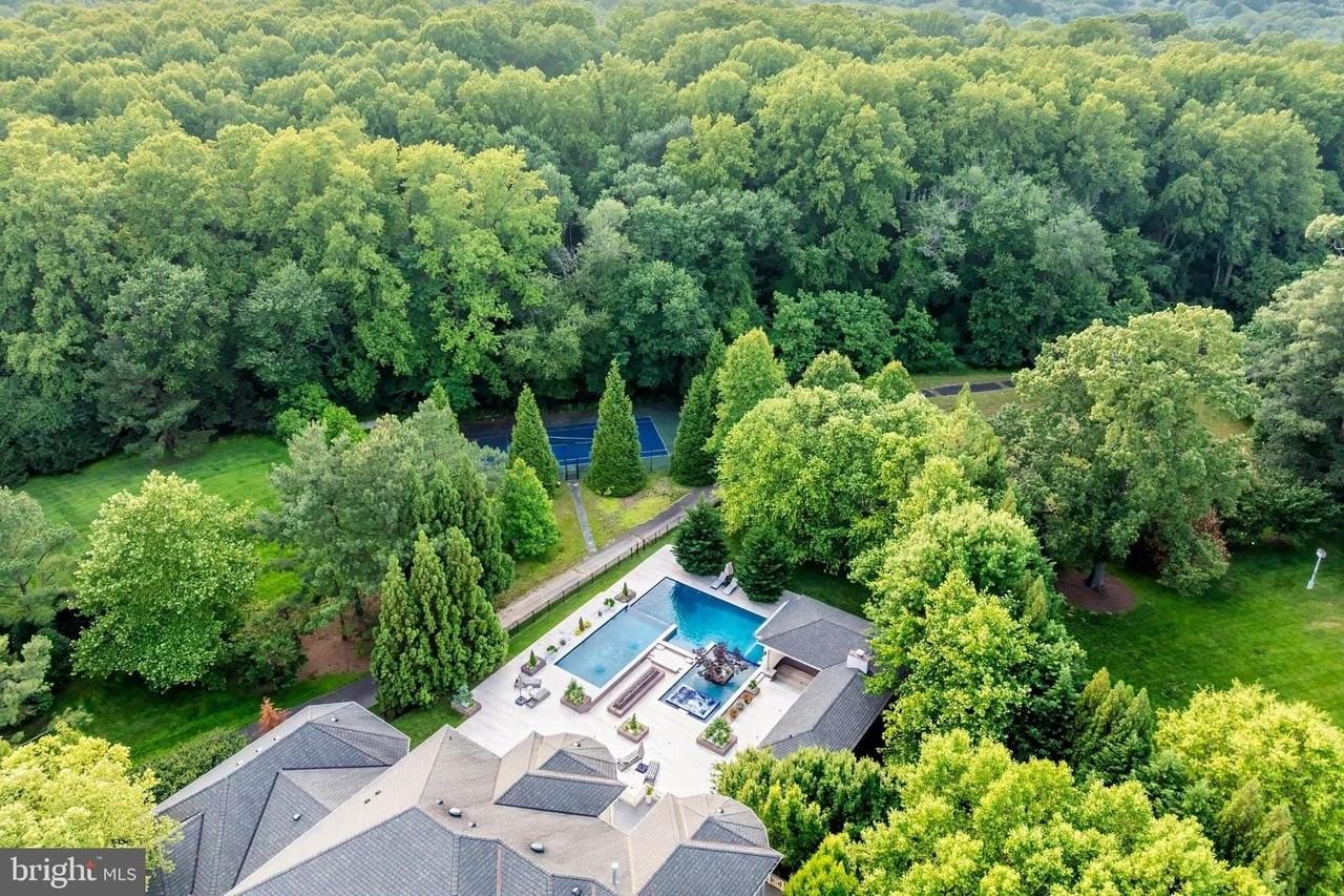 860 Nicholas Run Dr - Photo 6 of 50