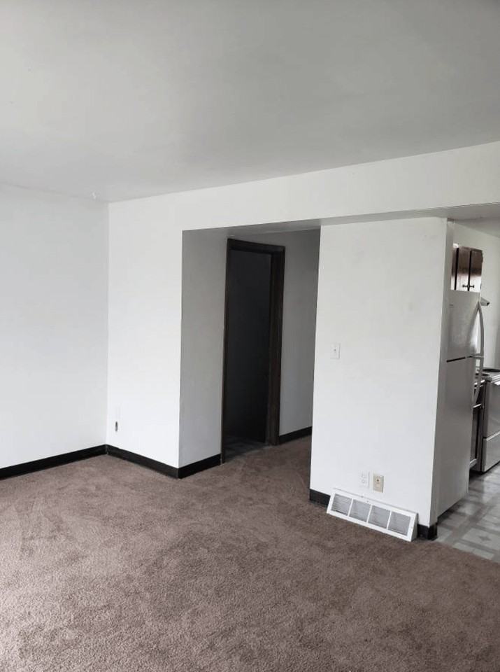 Westridge Townhomes - Photo 3 of 9