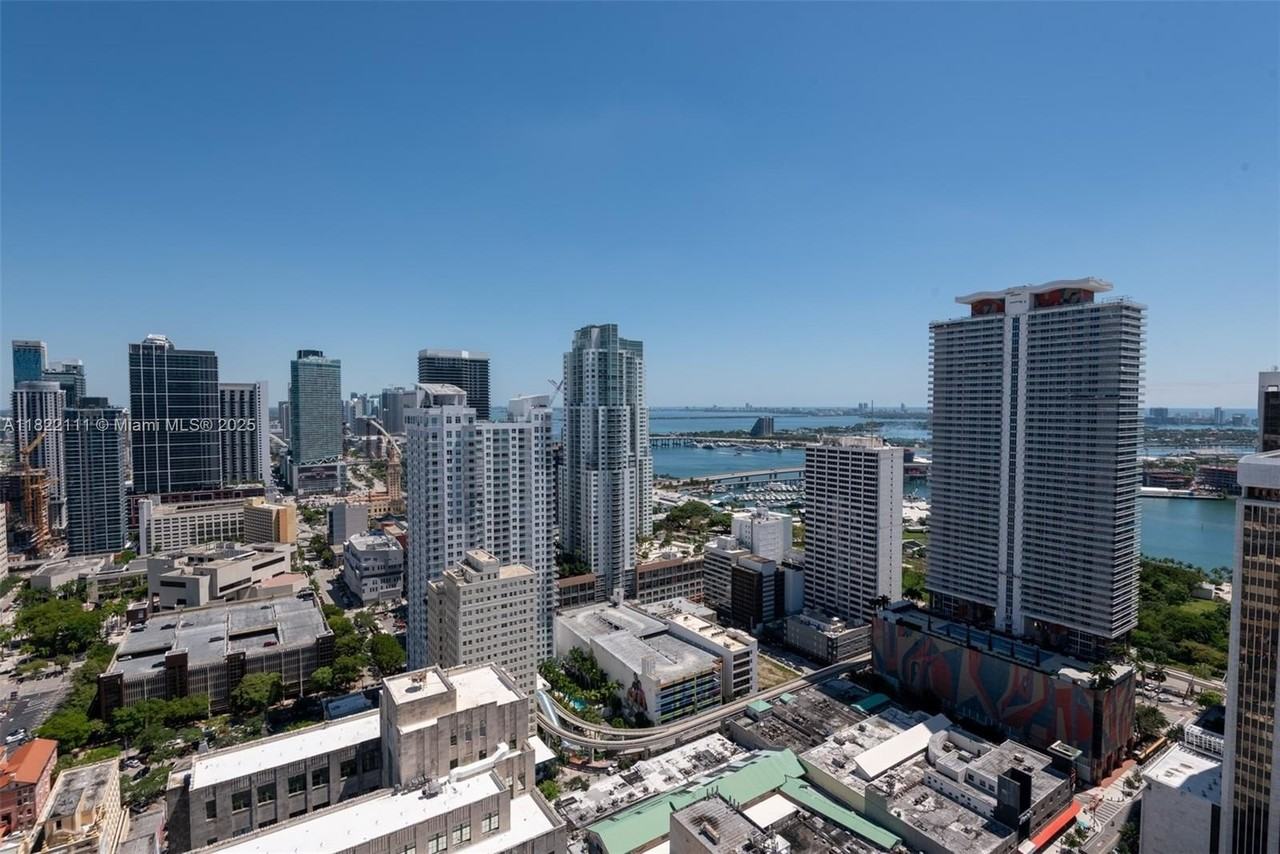 151 (address hidden) #711 - Photo 5 of 28