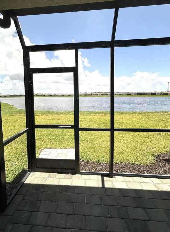 8787 Saint Kitts Circle - Photo 4 of 29