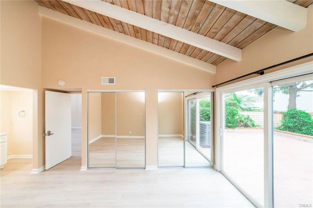 4436 Sandburg Way - Photo 3 of 8