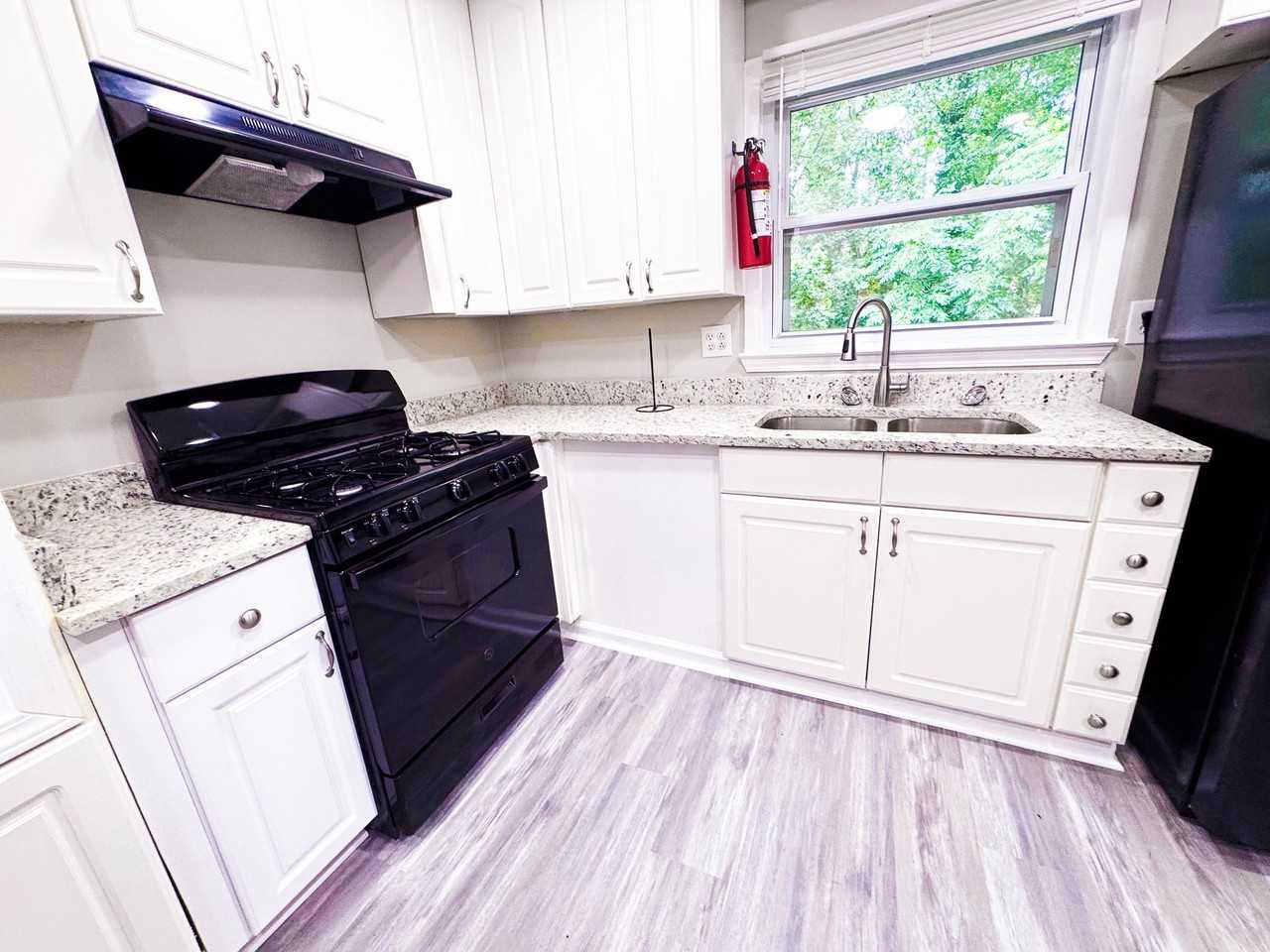 Kingston Rd Nw - Photo 2 of 5