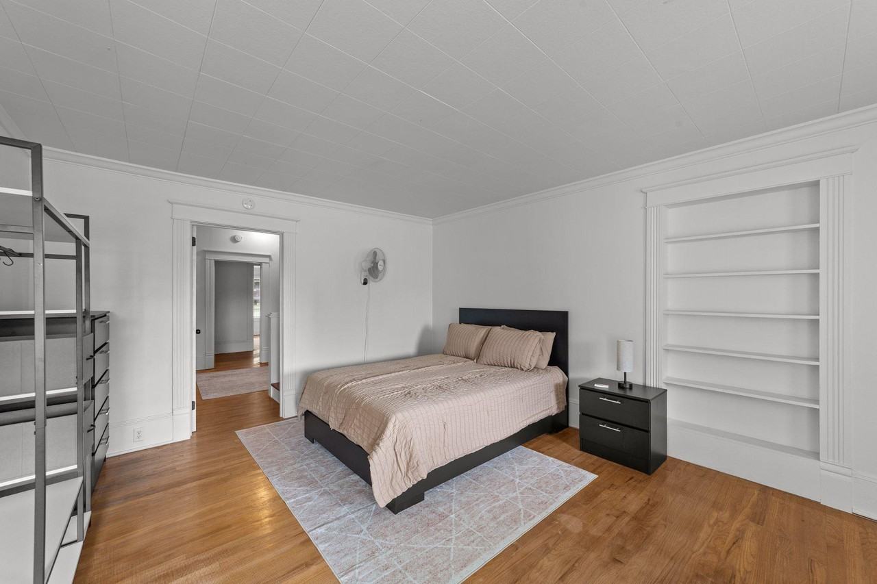 Pate St - Photo 7 of 9