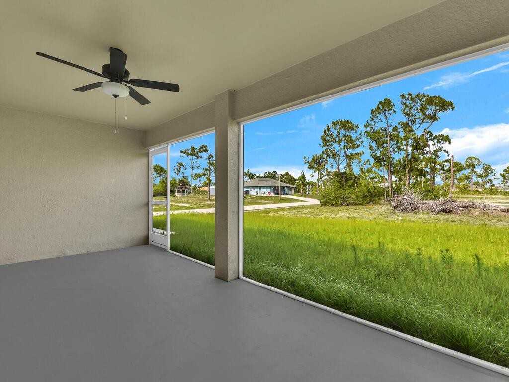 Northwest 23rd Avenue - Photo 6 of 15