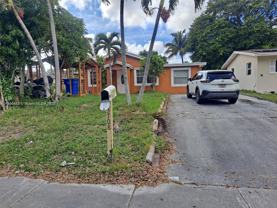 3708 Sw 58th Ave - Photo 1 of 1