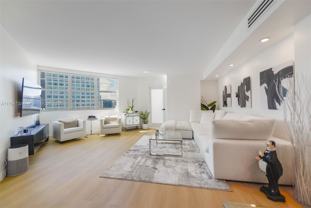801 Brickell Bay Dr #1962 - Photo 1 of 1