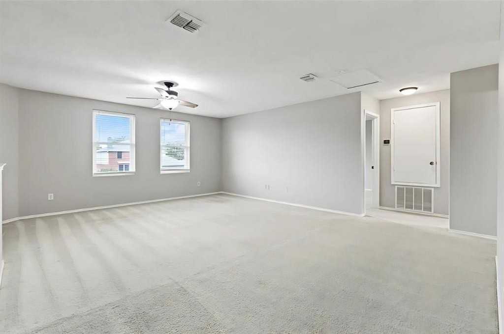 2923 Glendale Dr - Photo 5 of 13