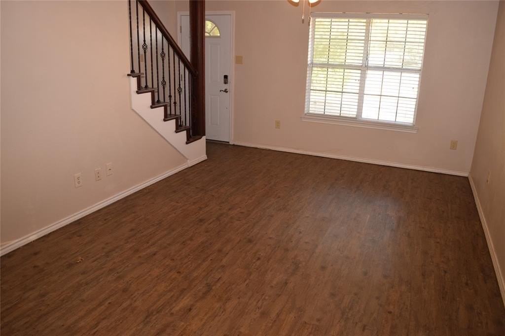 400 South Second Street - Photo 2 of 21