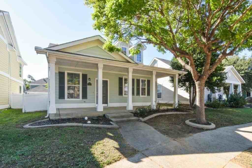 9810 Walnut Hill Dr - Photo 2 of 20