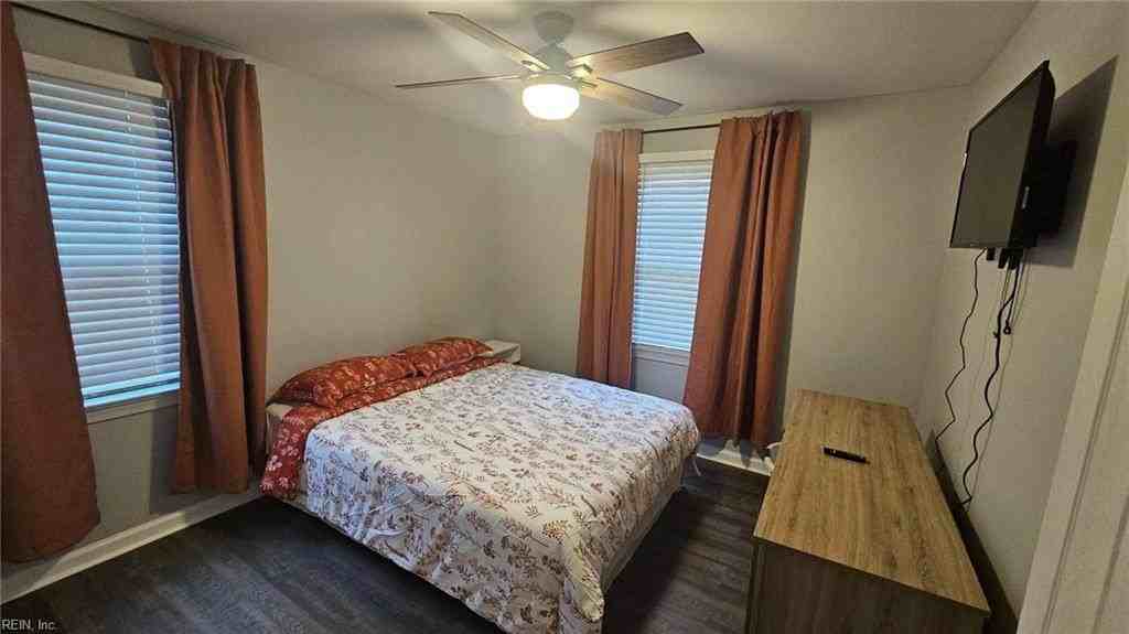 310 Maney Dr - Photo 6 of 20