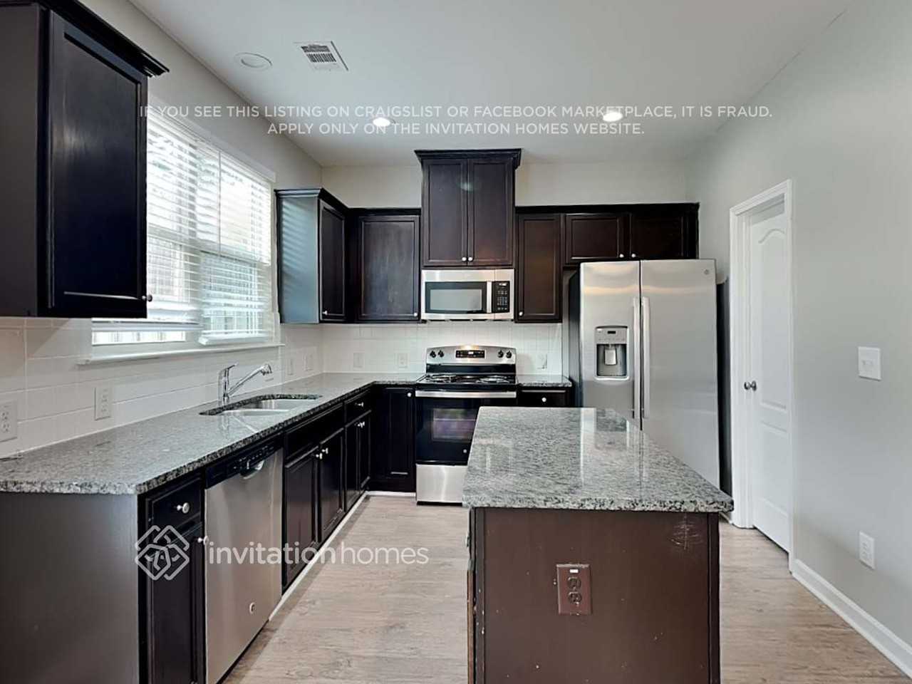 527 Jody Pl - Photo 7 of 22