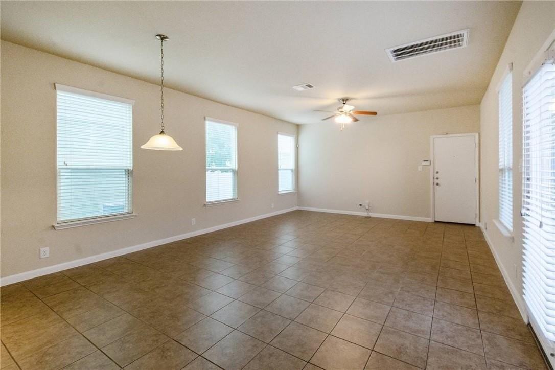 929 Alamo Plaza Dr - Photo 7 of 26