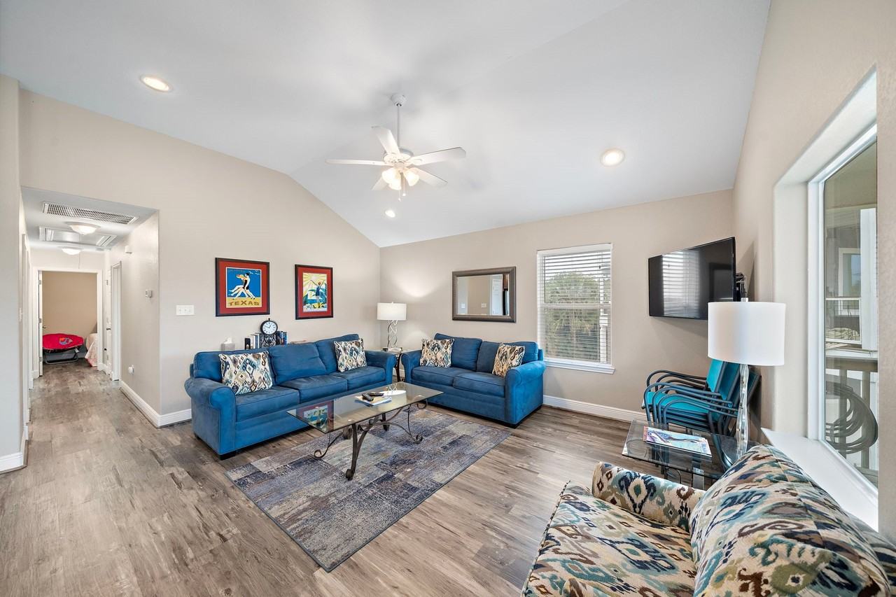 3902 Pirates Beach Boulevard Ct - Photo 2 of 16