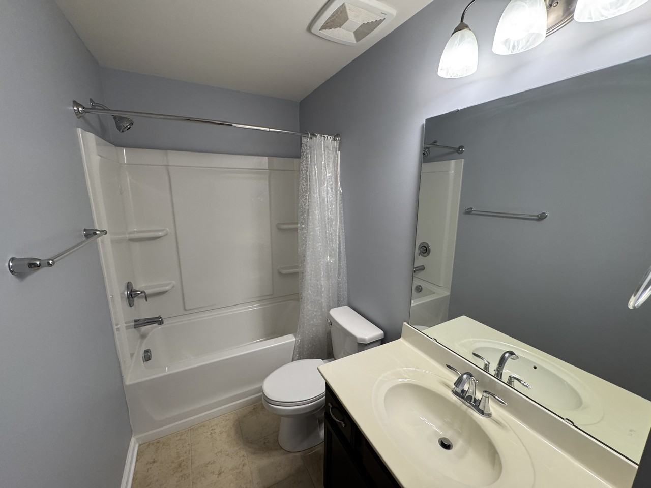 4011 Black Walnut Way - Photo 4 of 10