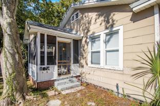 702 Nw 2nd Ave - Photo 1 of 1