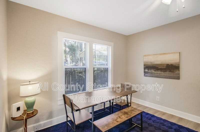 702 Nw 2nd Ave - Photo 6 of 43