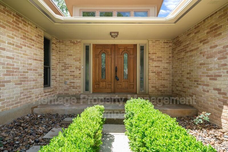 814 Arizona Ash St - Photo 3 of 27