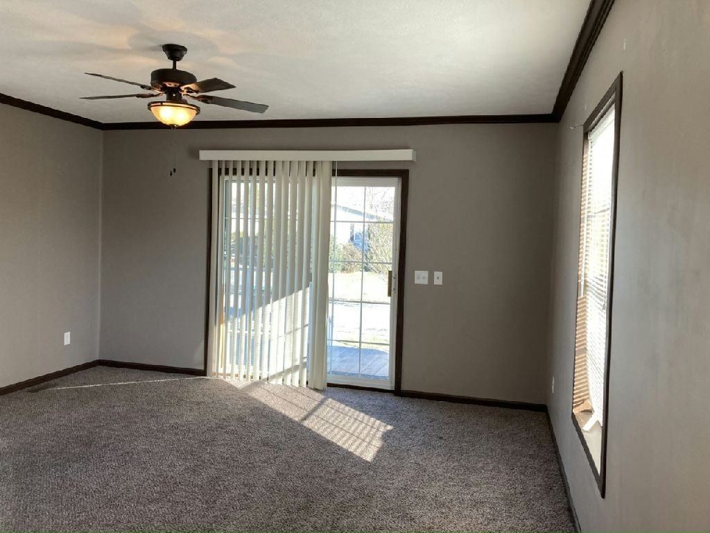 79 Juniper Ct - Photo 3 of 29