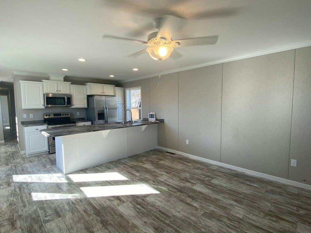 129 W Zimmer Dr - Photo 2 of 25