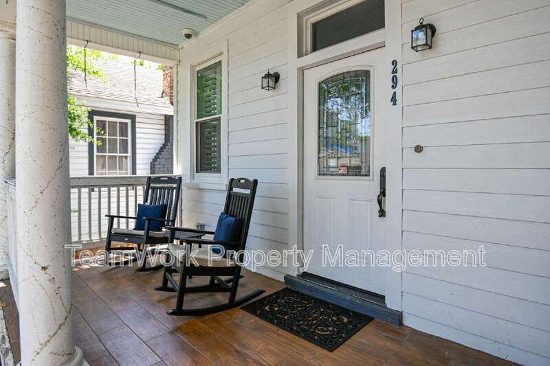 294 Congress St - Photo 5 of 48