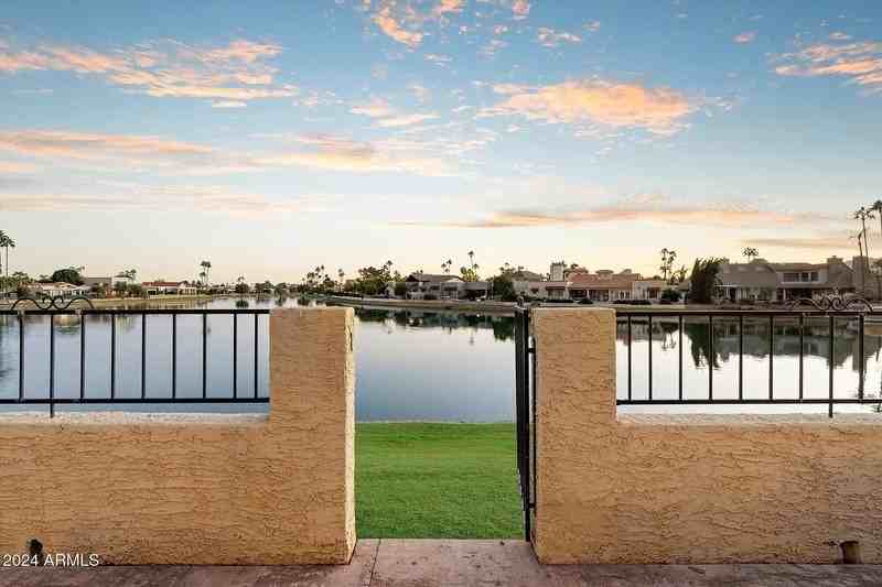 8175 E Del Cuarzo Dr - Photo 5 of 50