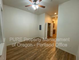 5490 Se Milwaukie Ave #102 - Photo 1 of 1