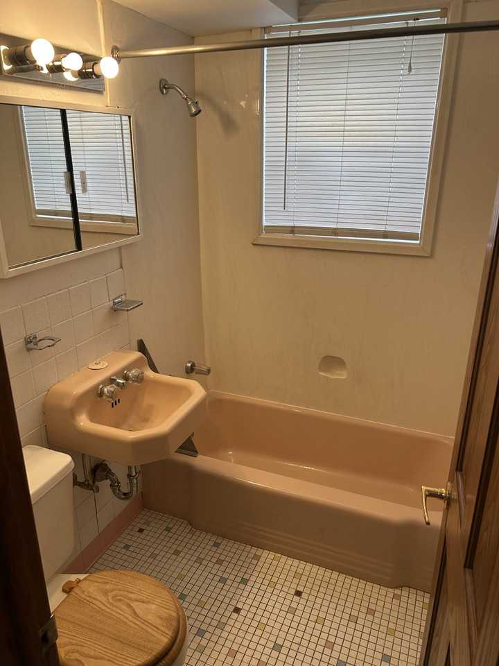 7527 Penn Ave S #1 - Photo 3 of 5