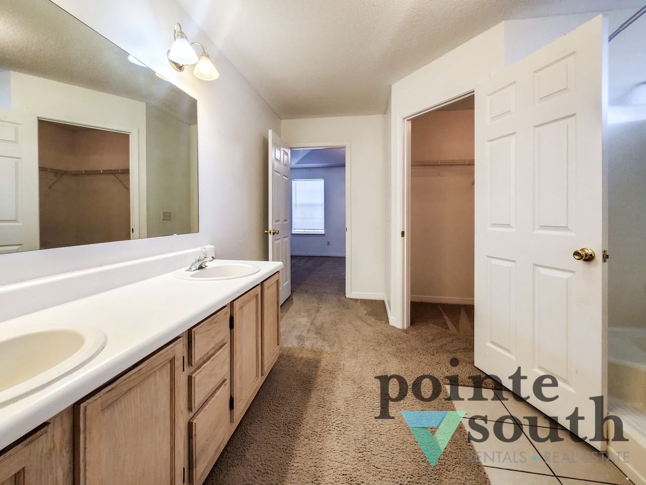 412 Bay Oaks Dr - Photo 7 of 19