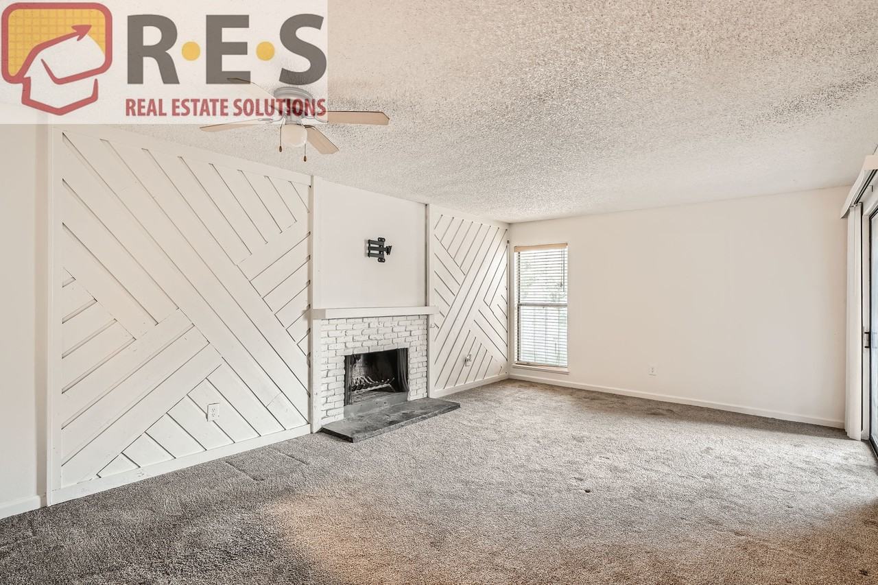 6420 S Dayton St #J7 - Photo 5 of 11