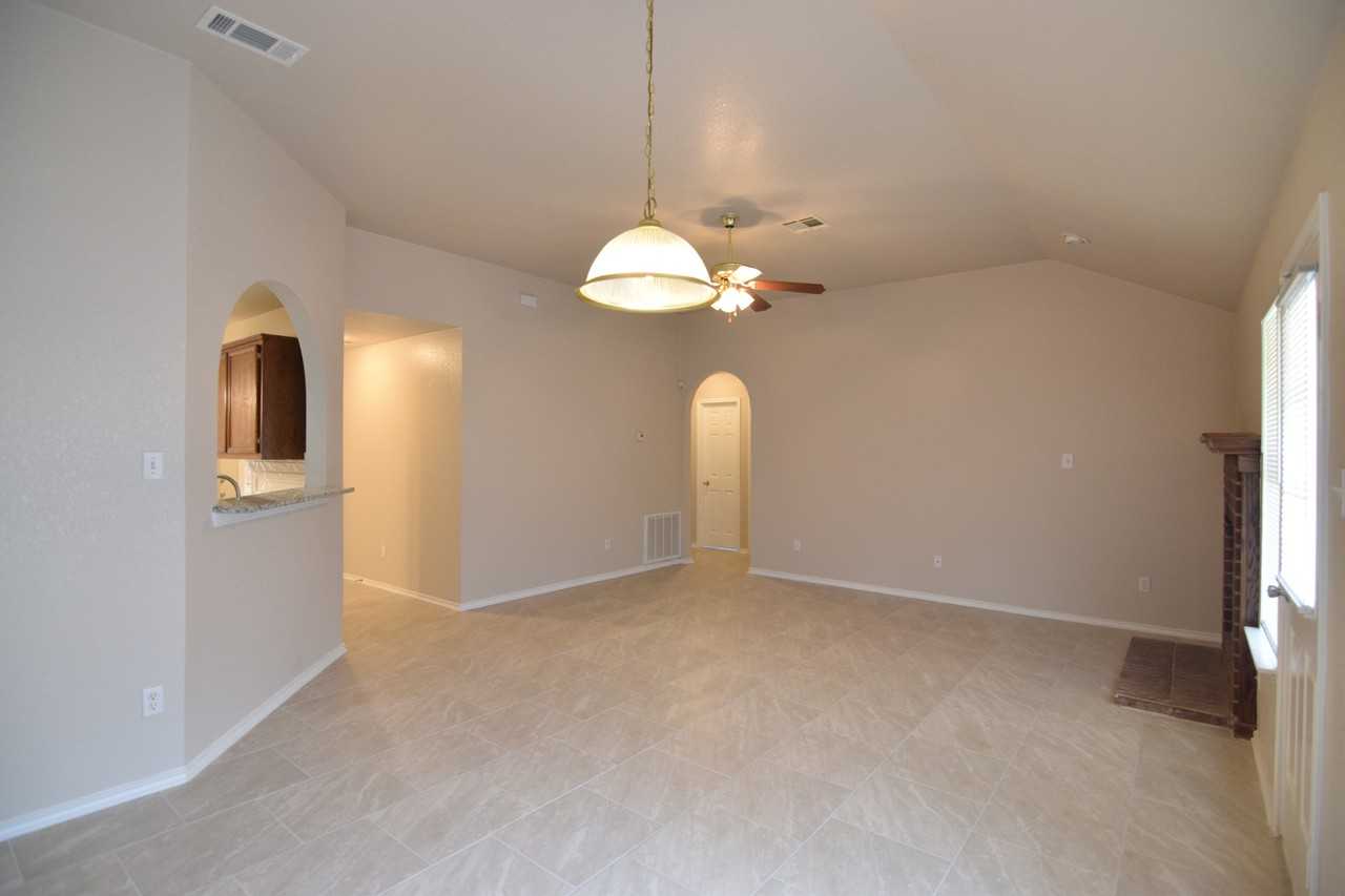 2905 Lindsey Drive - Photo 6 of 20