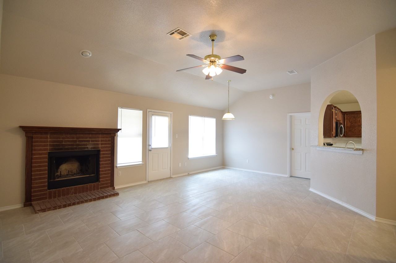 2905 Lindsey Drive - Photo 7 of 20