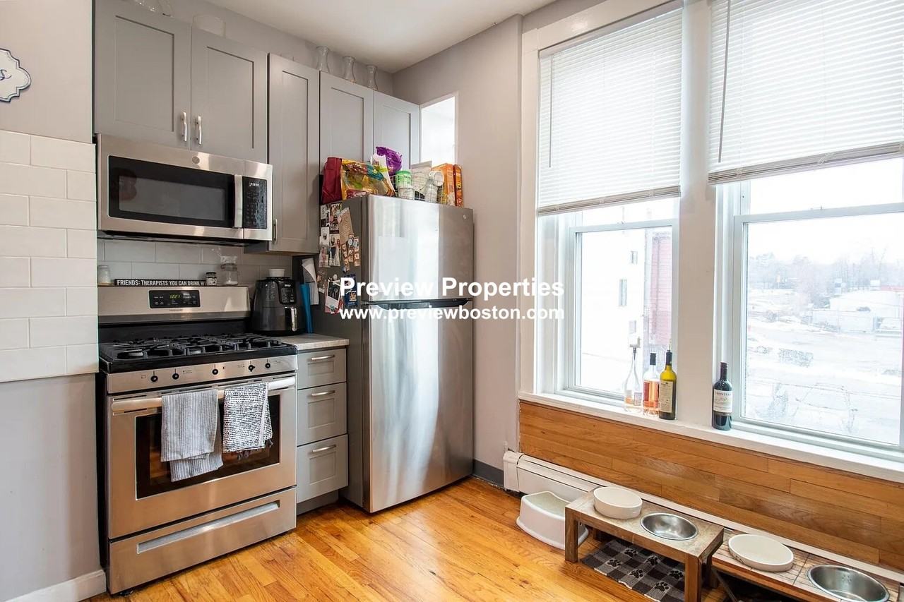 Elm St #2 - Photo 2 of 10