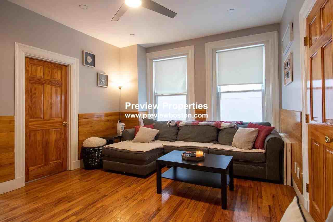 Elm St #2 - Photo 4 of 10