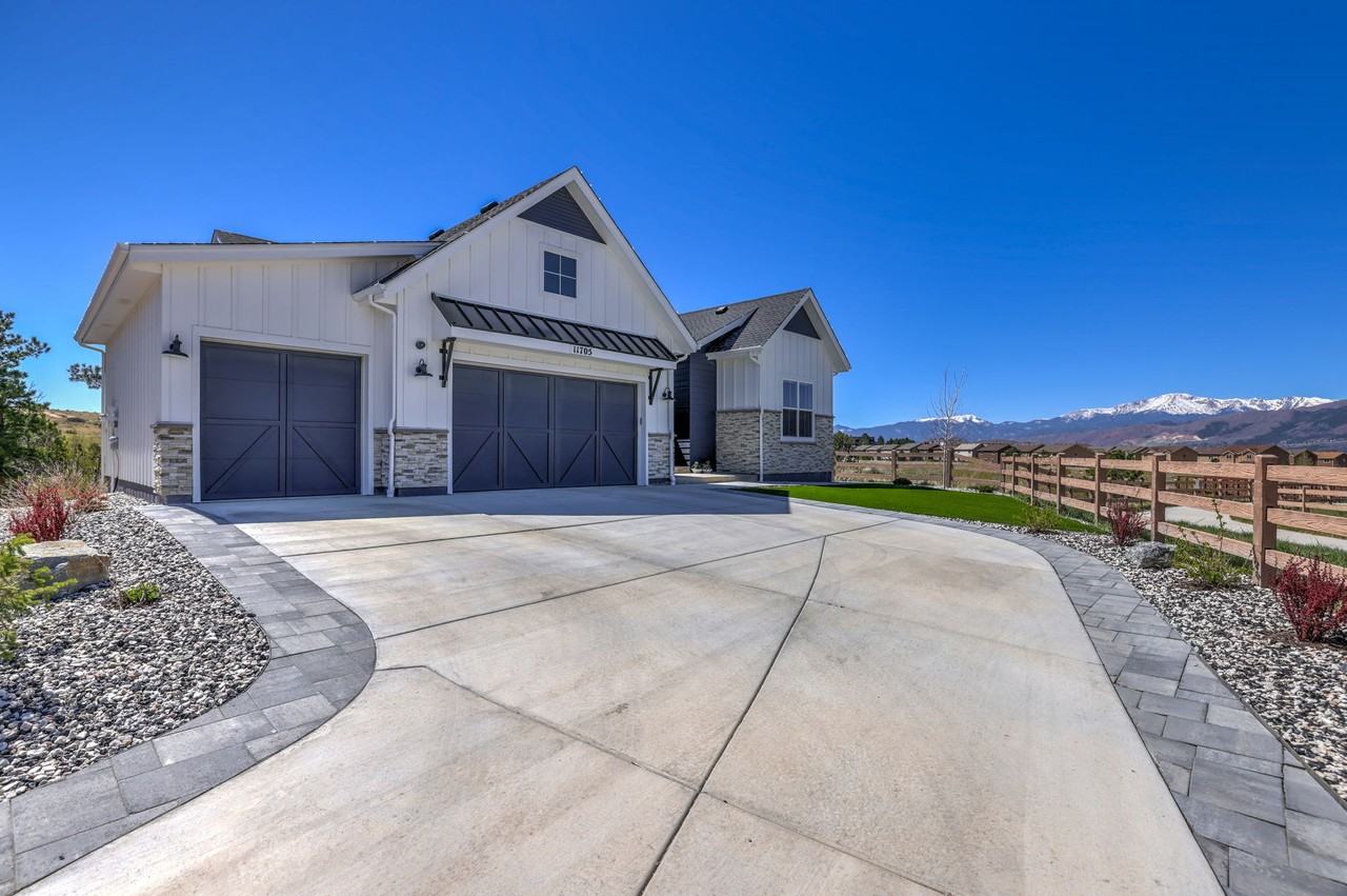 11705 Black Creek Dr #NA - Photo 2 of 50