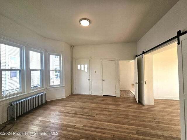 729 West Locust Street - Photo 6 of 17