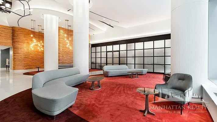 W 57th St #721 - Photo 2 of 10