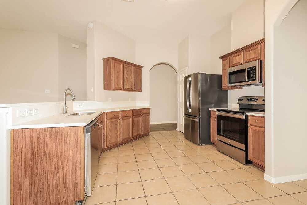 10411 Lucky Ln - Photo 7 of 16